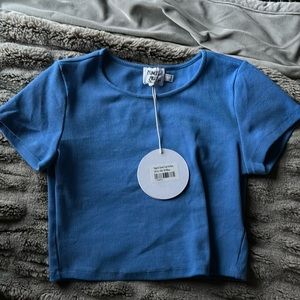 Princess Polly medium blue cropped tee